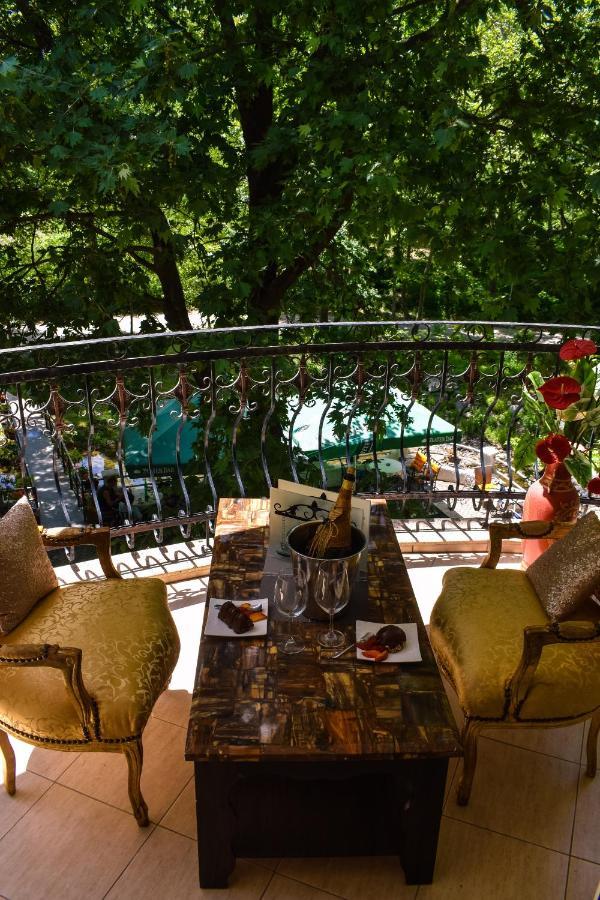 Villa Bella Boutique Hotel คาวาตราซิ ภายนอก รูปภาพ
