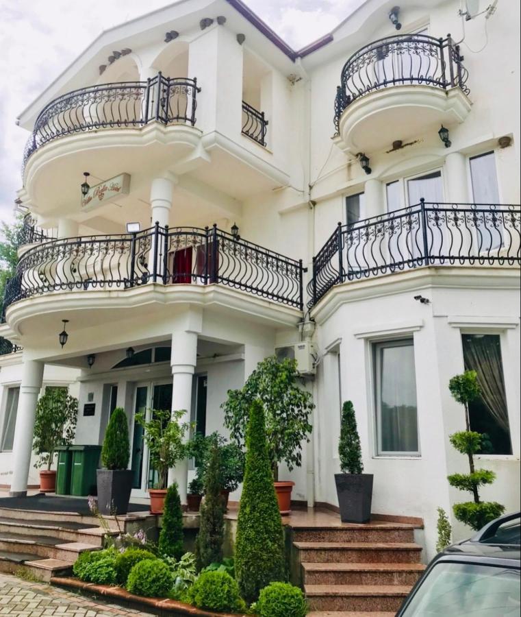 Villa Bella Boutique Hotel คาวาตราซิ ภายนอก รูปภาพ