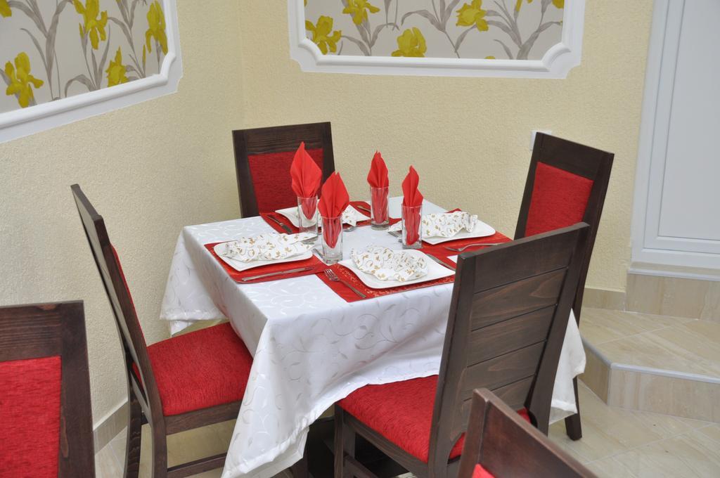 Villa Bella Boutique Hotel คาวาตราซิ ภายนอก รูปภาพ